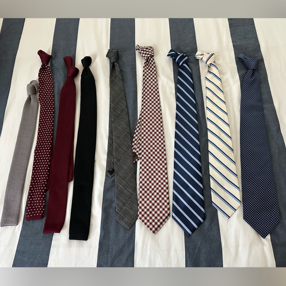 Assorted collection of 9 ties